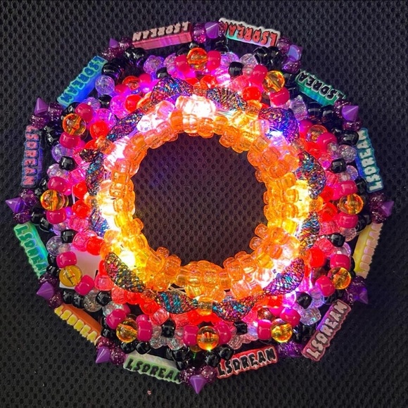 LSDREAM Custom Kandi Cuff 💦 Reserved* - Picture 7 of 8